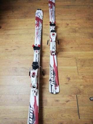 Ski tour slides Hagan 160cm su ,,skinais", naujos